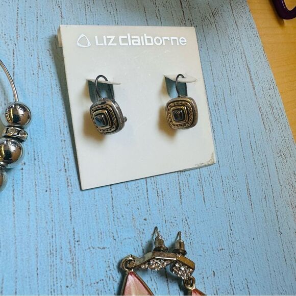 Earring Bundle - Picture 3 of 7